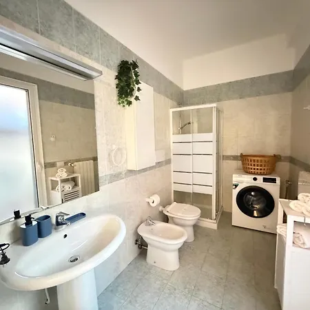 Casa Mya 莫诺波利